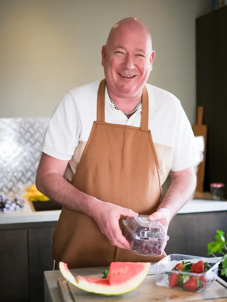 Patrick makes breakfast himself
